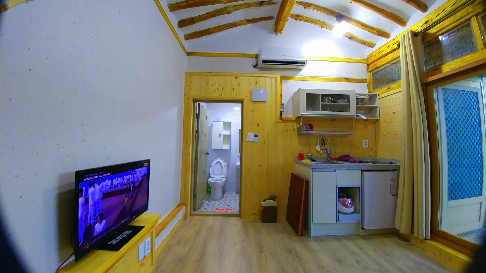 Chowoo Guesthouse Kjongdzsu Kültér fotó