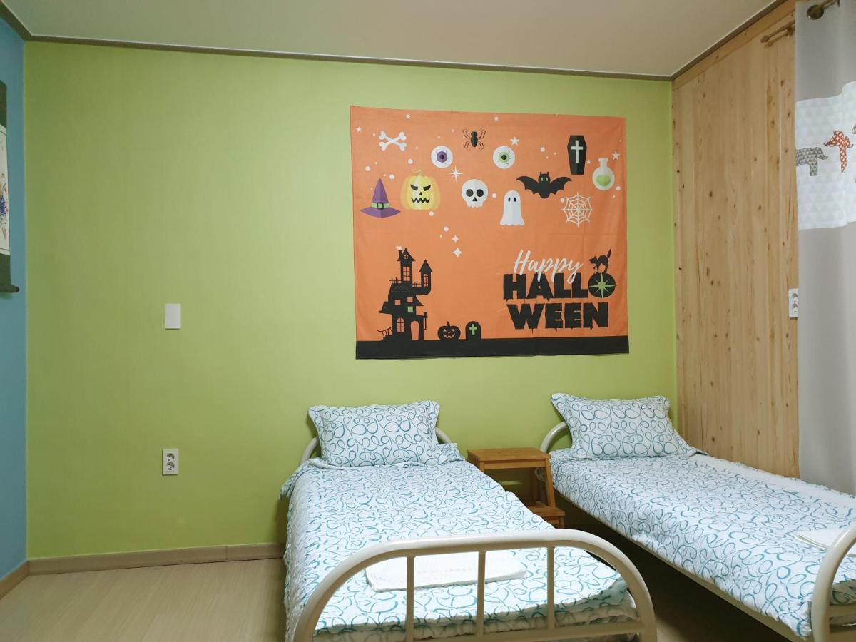 Chowoo Guesthouse Kjongdzsu Kültér fotó