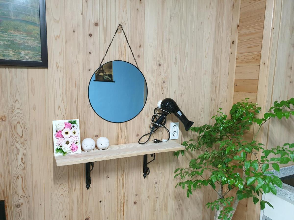 Chowoo Guesthouse Kjongdzsu Kültér fotó